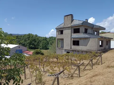 Chalet en Redondela