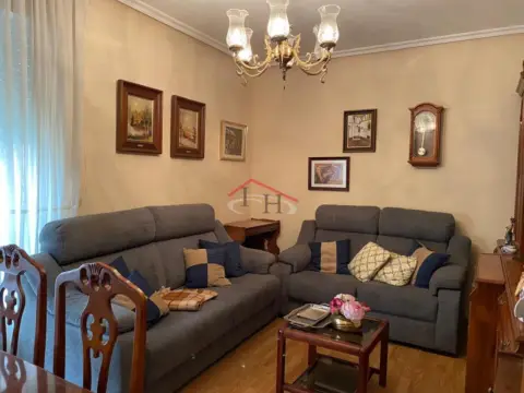 Casa en calle de Manuela López