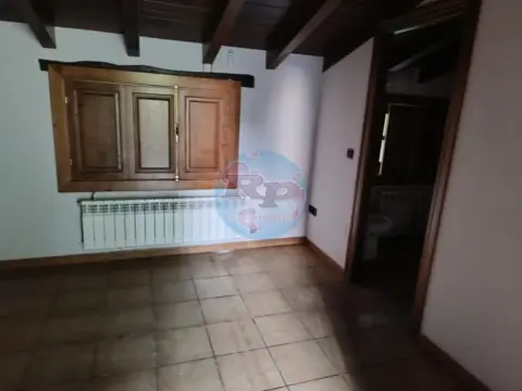 Piso en Vega de Valcarce