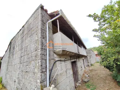 Casa en Paderne de Allariz