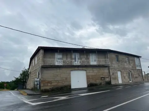 Casa en calle Lg. Gustei
