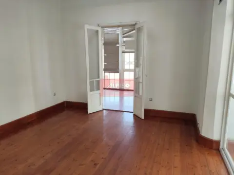 Oficina en calle del Paseo