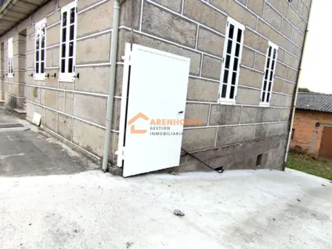 Casa en Carballiño (O)