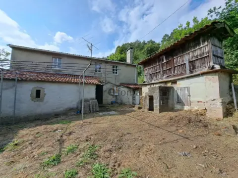 Casa en calle Lugar Sangorzo