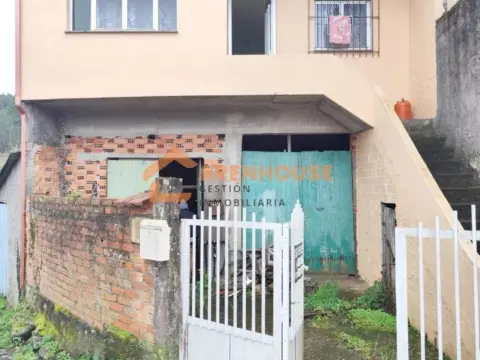 Casa en Castrelo de Miño