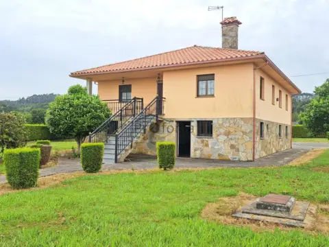 Casa en calle Carres