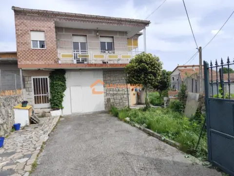 Casa en Xunqueira de Ambía