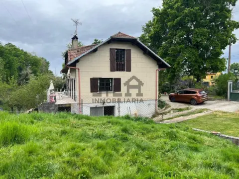 Chalet en Pereiro de Aguiar (O)