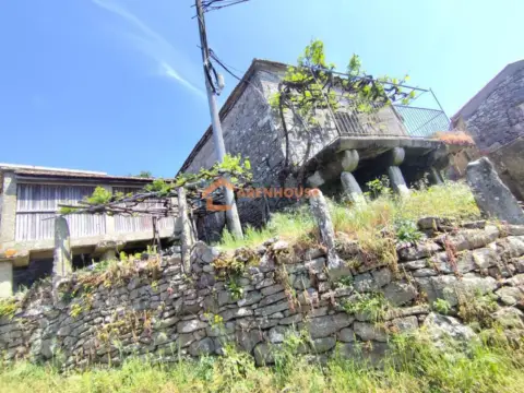 Casa en Boborás