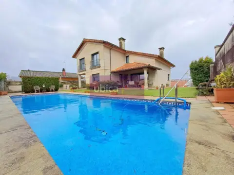Chalet en Porriño (O)