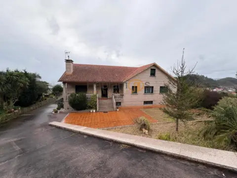 Chalet en Marín