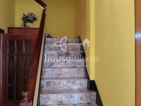 Casa adosada en Cariño