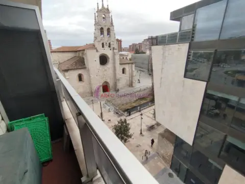 Piso en calle de San Lesmes
