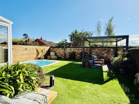 Chalet en Rúa de Piñeiro de Villestro