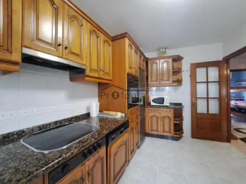 Piso en calle Castiñeiro