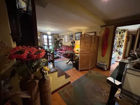 Dúplex en calle Mariano Domínguez Berrueta