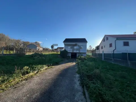 Chalet en Paderne de Allariz