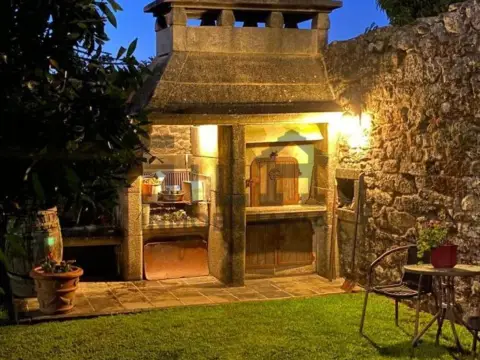 Chalet en calle Lg. A Pena