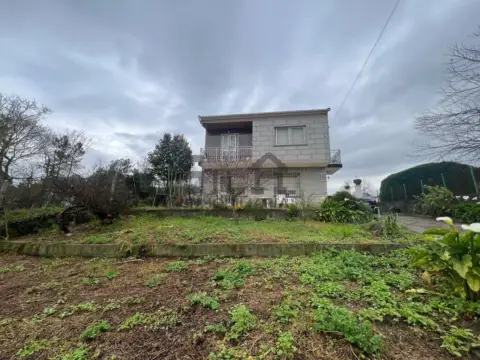 Chalet en calle Lg. Santa Cruz de Arrabaldo