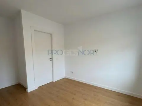 Piso en calle del Artesano