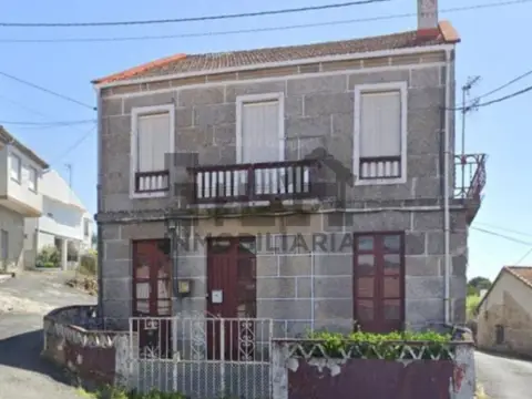 Casa en Carballiño (O)