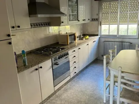 Casa en Guarda (A)