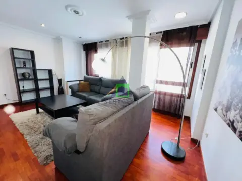 Dúplex en Avenida de Celanova