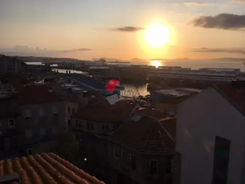 Ático en calle Alta