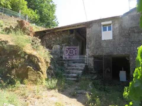 Casa en Covelo