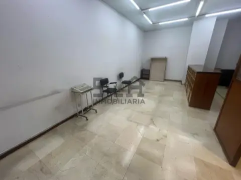 Oficina en calle de Juan XXIII