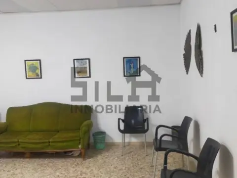 Local comercial en calle del Progreso