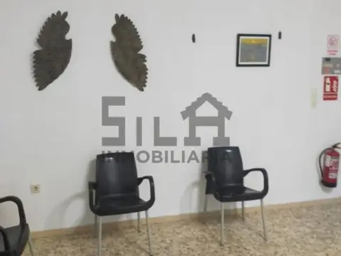 Local comercial en calle del Progreso