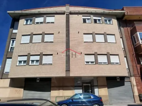 Dúplex en Avenida Real