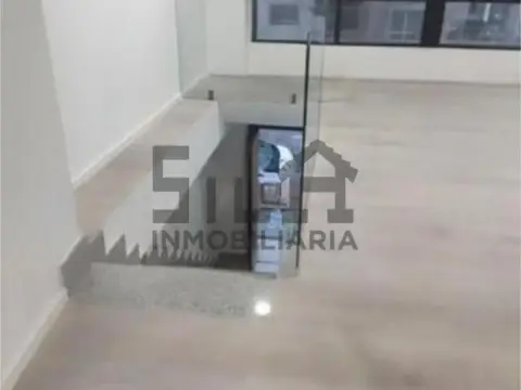 Oficina en calle Salvador Dalí