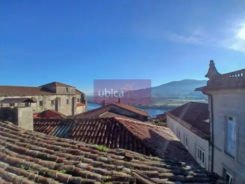 Dúplex en Tui