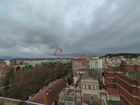 Ático en Avenida del Arlanzón