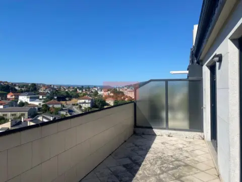 Dúplex en Avenida Marcelo Macías