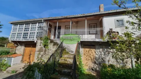 Casa en Parada de Sil