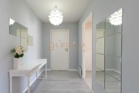 Piso en calle Coruña, 35