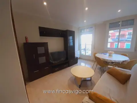 Apartamento en calle de Santiago, 2