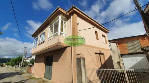 Casa en Vilar de Barrio