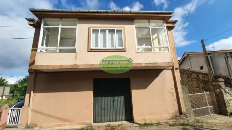 Casa en Vilar de Barrio