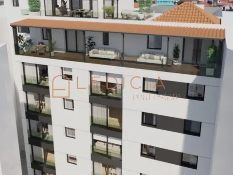 Piso en calle de Sanjurjo Badía