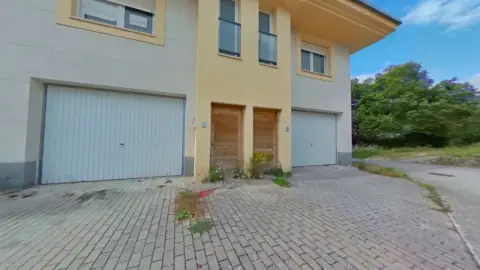 Casa adosada en calle de Santa María