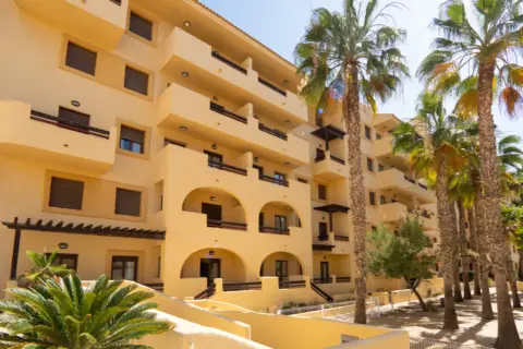 Apartamento en Avenida Infanta Cristina Urbanizacion Torre del Rame