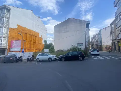 Terreno en calle de Lugo, 11