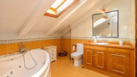 Finca rústica en calle de la Favorita