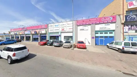 Nave industrial en calle de Guadarrama