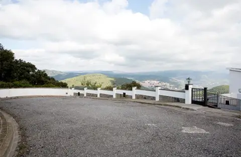 Terreno en Avenida Colometa Urb. El Farell