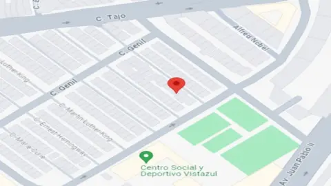 Casa en calle Vistazul, calle Miguel Angel Asturias